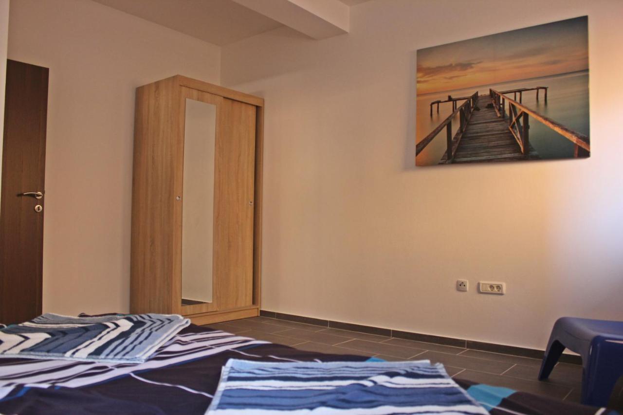 Haus Sunset Apartment Pomer Exterior foto